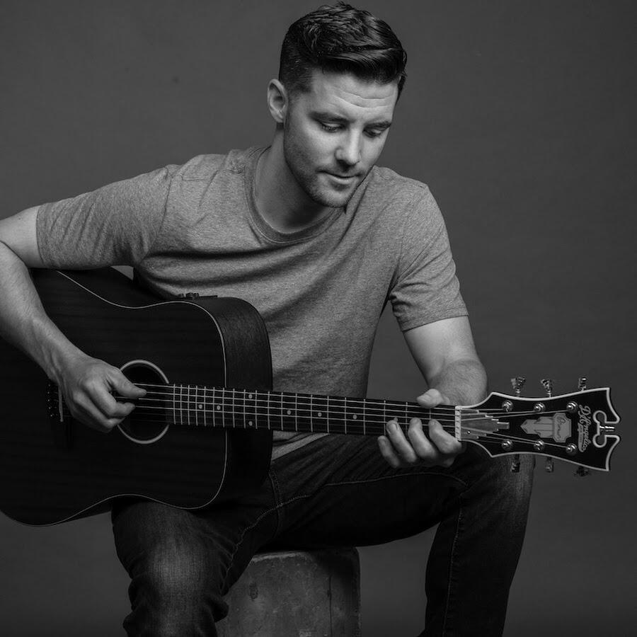 Mike Kelly - Feel Like a Fool